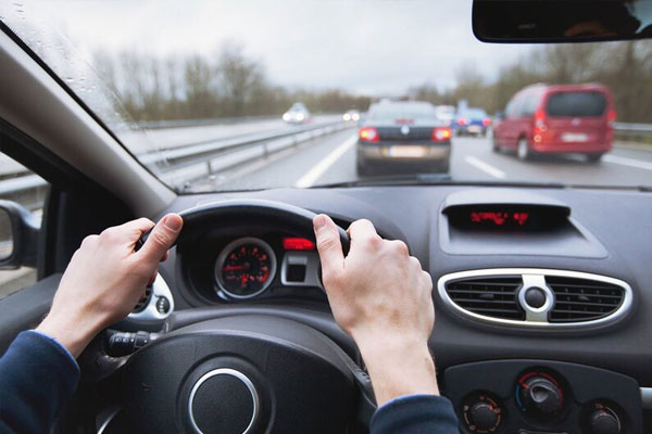 Học bổ túc lái xe giúp bạn năng cao kỹ năng khi tham gia giao thông
